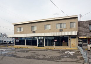 Abbey Lane Apartments in Flint, MI - Building Photo - Building Photo