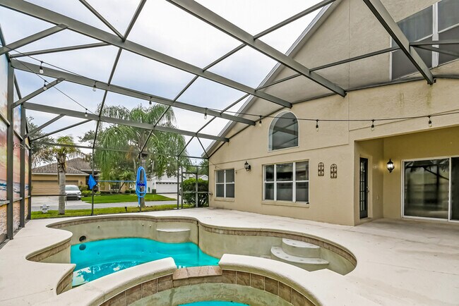 216 Westmoreland Cir in Kissimmee, FL - Building Photo - Building Photo