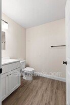 42 Point Dr in Millersville, MO - Building Photo