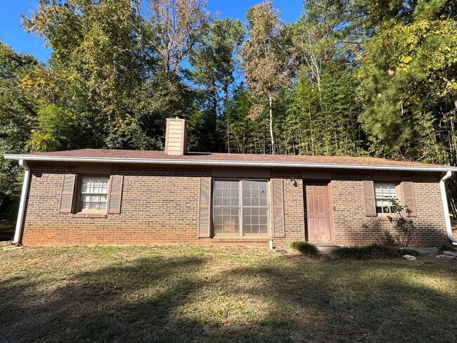 property at 11 Brookfield Dr