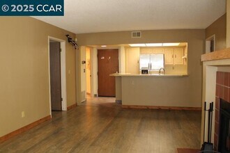 1000 Evergreen Ter in San Pablo, CA - Building Photo - Building Photo