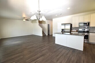 700 Bayberry Cir in Mustang Ridge, TX - Building Photo - Building Photo