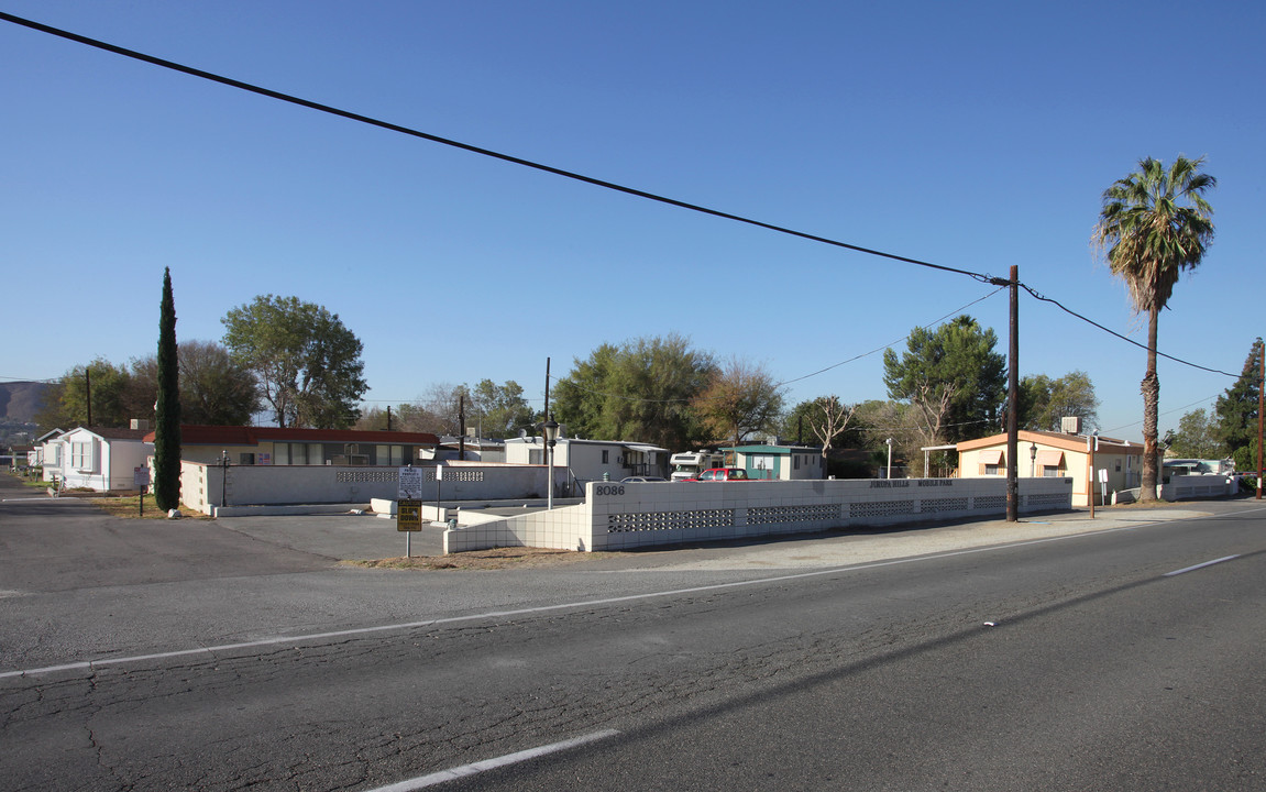 Jurupa Hills Mobile Park in Jurupa Valley, CA - Foto de edificio