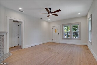 4058 39th Ave N in St. Petersburg, FL - Building Photo - Building Photo