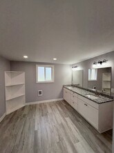 227 N 2nd Ave in Stayton, OR - Building Photo - Building Photo