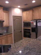 4121 Lawless St in Austin, TX - Building Photo - Building Photo