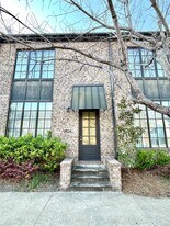 4924 Upper James St in Montgomery, AL - Building Photo