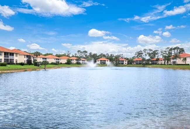 280 Robin Hood Cir in Naples, FL - Building Photo - Building Photo