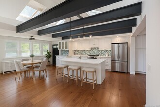 11 Pond Circle Rd in Westbrook, CT - Building Photo - Building Photo