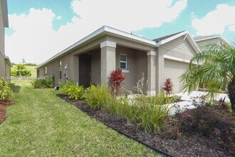 10770 SW Vasari Way in Port St. Lucie, FL - Building Photo - Building Photo