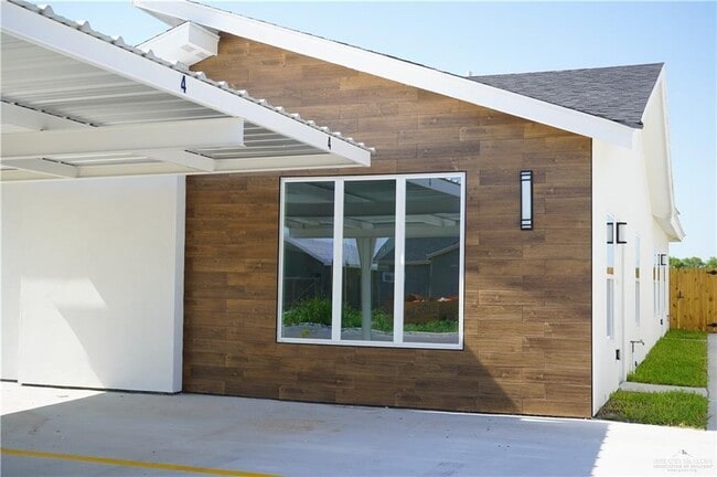property at 2113 E San Andrea St