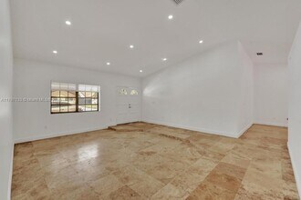 1981 SW 139th Ct in Miami, FL - Building Photo - Building Photo