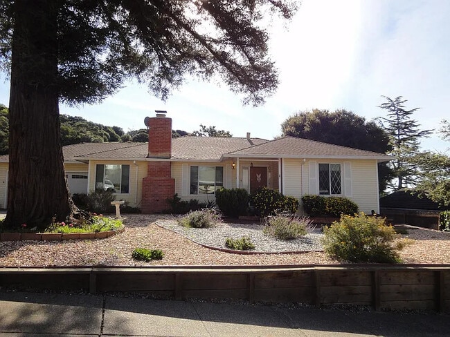 property at 4 Zandra Pl