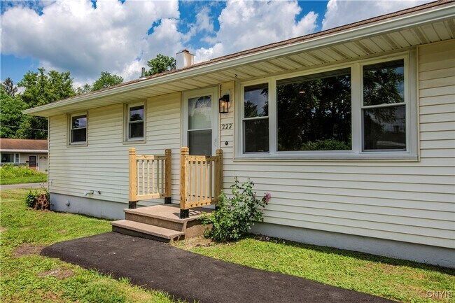 222 Wilber St in Utica, NY - Building Photo - Building Photo