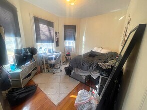 9 Hillside St, Unit 2 in Boston, MA - Building Photo - Building Photo