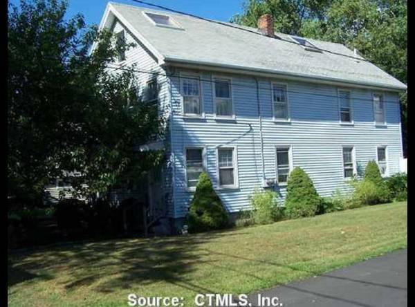 23 Monroe St, Unit 23 Monroe Street in Branford, CT - Building Photo