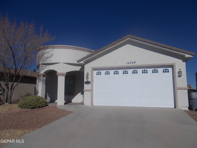 14249 Craggy Rock Ave in El Paso, TX - Building Photo - Building Photo