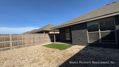 2115 N Jayton Ave in Lubbock, TX - Building Photo - Building Photo