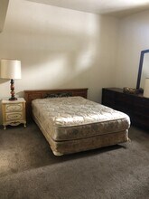 647 E 11th St in Erie, PA - Building Photo - Building Photo