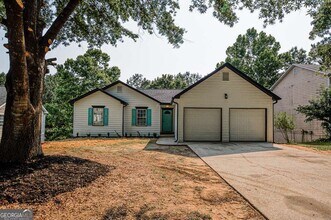 515 Allens Landing Ct in Lawrenceville, GA - Building Photo - Building Photo