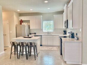 217 Grange St in Liberty Hill, TX - Building Photo - Building Photo