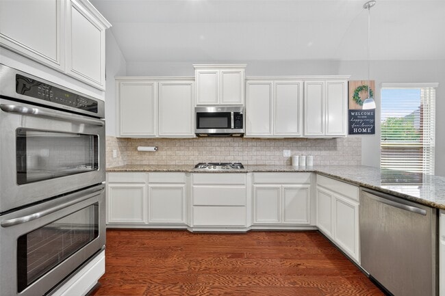 property at 13935 Manobrook Ct