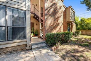 9254 Forest Ln in Dallas, TX - Building Photo
