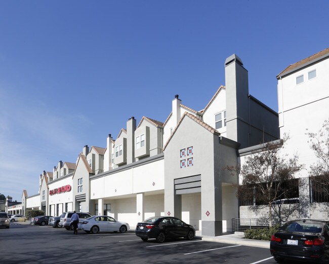 5201 Stevens Creek Blvd in Santa Clara, CA - Building Photo - Building Photo