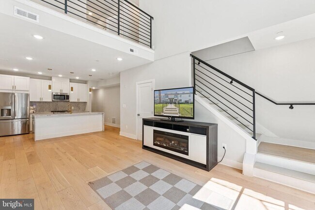 property at 1705 Trinidad Ave NE