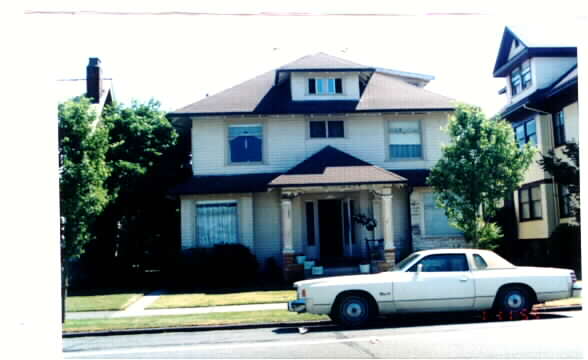 2321 Colby Ave in Everett, WA - Foto de edificio