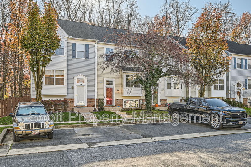 15 Leyland Ct in Essex, MD - Building Photo