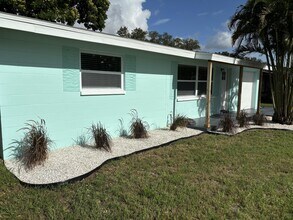 11186 116th St in Largo, FL - Building Photo - Building Photo