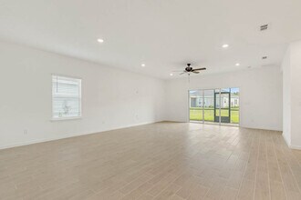 53 Candlestick Cir in St. Augustine, FL - Building Photo - Building Photo