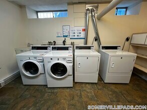 402 Highland Ave in Somerville, MA - Building Photo - Building Photo