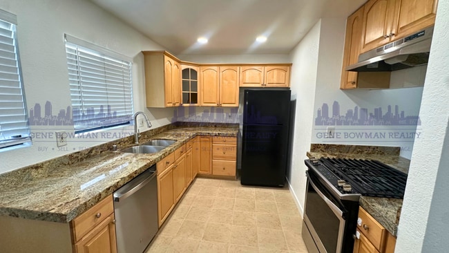 property at 1485 Hemlock Ave