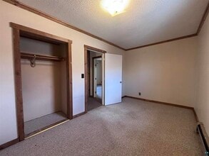 1406 Lake Shore Dr E in Ashland, WI - Building Photo - Building Photo
