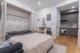 631 Wilson Ave in Brooklyn, NY - Building Photo - Building Photo