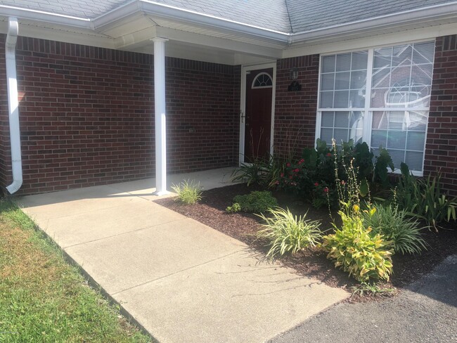 property at 405 Fledge Dr