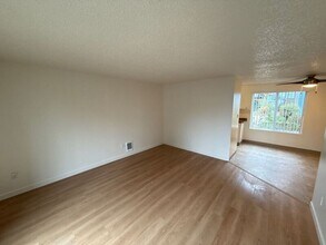 485 Senate St NW in Salem, OR - Building Photo - Building Photo