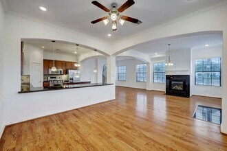 7539 Highmeadow Dr in Houston, TX - Building Photo - Building Photo