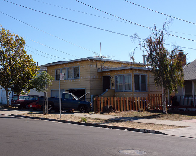 2734 Maricopa Ave in Richmond, CA - Building Photo - Building Photo