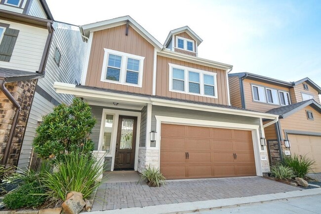 property at 1110 Oakwood Pass Ct
