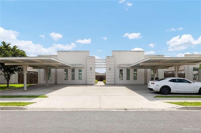 property at 12 Alta Vista Dr