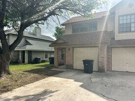 1302 Opal Rd in Killeen, TX - Building Photo