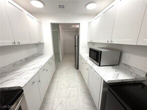 3924 Mount Charleston Dr in Pahrump, NV - Building Photo - Building Photo