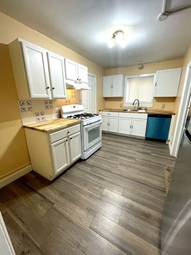 property at 3145 Snow Rd