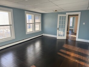 32-34 Central St. in Newport, NH - Building Photo - Interior Photo