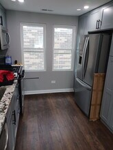 1626 S Washtenaw Ave, Unit 2nd floor in Chicago, IL - Building Photo - Building Photo