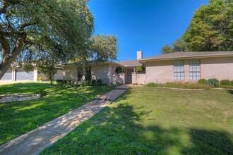 6452 Waverly Way in Fort Worth, TX - Building Photo - Building Photo