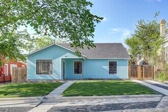 515 Nolan St in San Antonio, TX - Building Photo - Building Photo